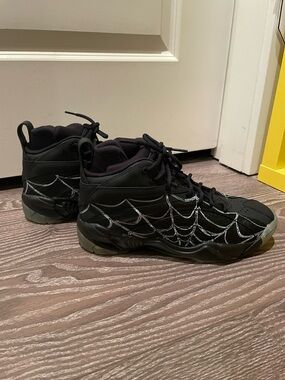 Reebok Shaqnosis Basketball High-Top Sneakers with Spiderwebs Halloween